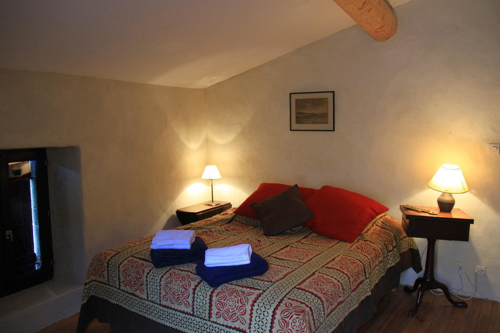 La Salamandre Bleue Villa Chantemerle-lès-Grignan Rum bild
