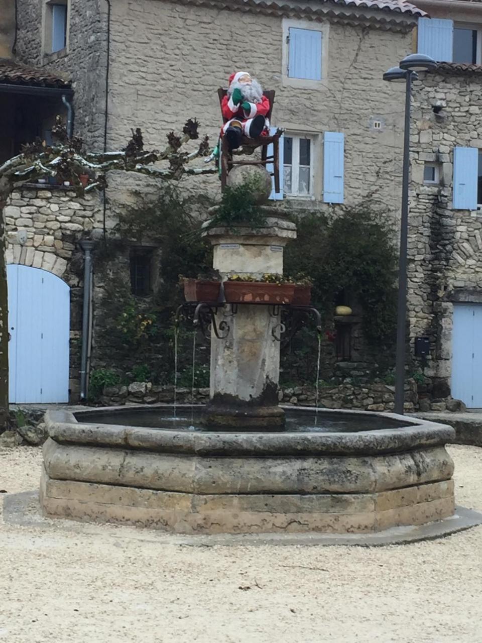 La Salamandre Bleue Villa Chantemerle-lès-Grignan Exteriör bild